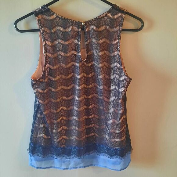 Red Haute Silk Sleeveless Blouse With Lace Overlay - Picture 3 of 6